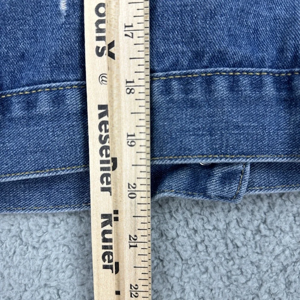 Guess Denim Jacket Youth Medium Blue Long Sleeve Button Up Jean Trucker